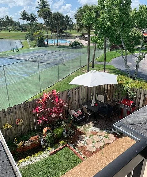 13285 NW 6th Pl — Photo 3
