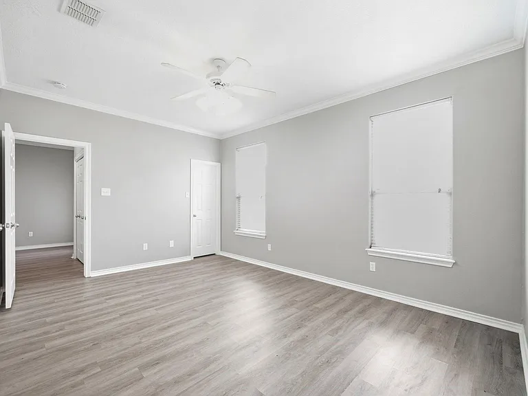 1612 Culture Ln — Photo 21