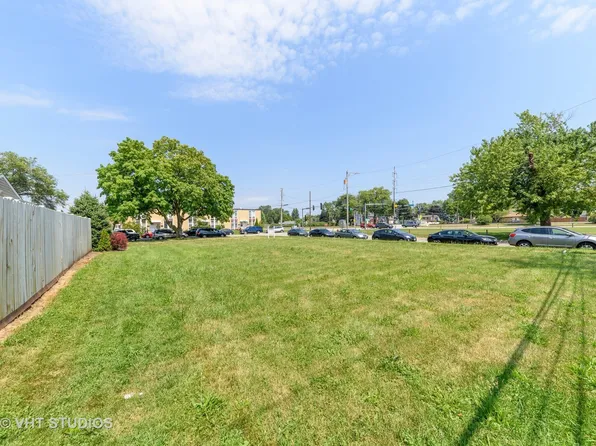 1387 Prospect Ave, Des Plaines, IL 60018