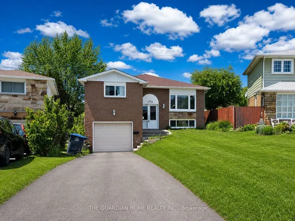 3428 Monica Dr, Mississauga, ON L4T 3E7