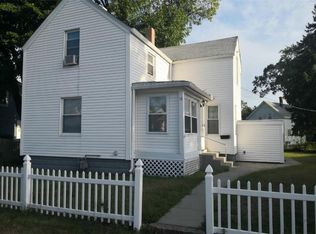 18 Meader St, Lincoln, RI 02865