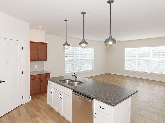 3rd image of 246 West Ave APT 305