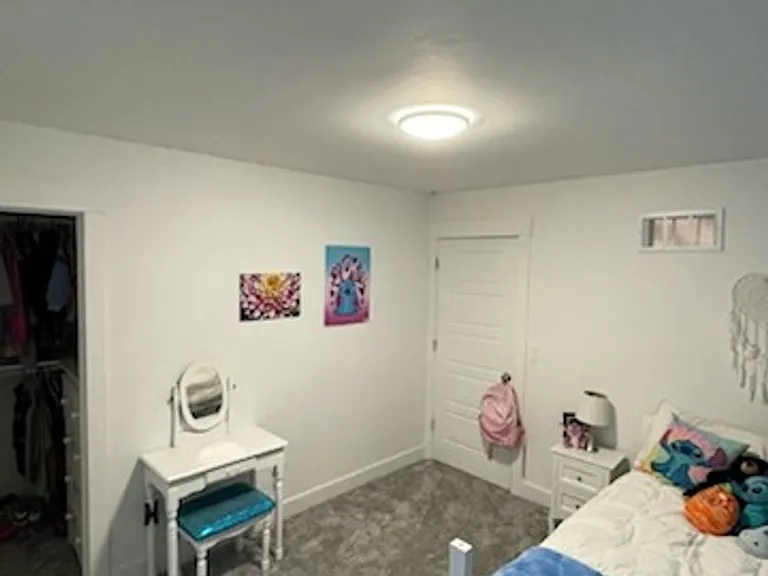 5172 Ryanne Way — Photo 24