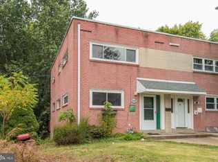2118 Valley View Dr, Folcroft, PA 19032