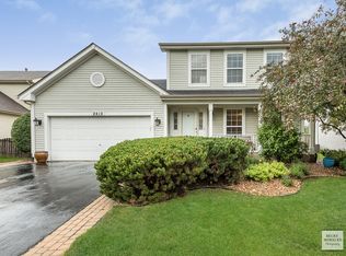 2412 Warm Springs Ln, Naperville, IL 60564
