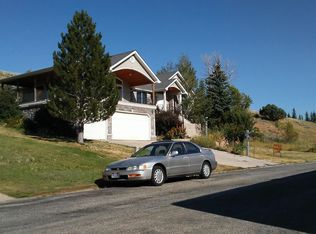 1404 N Wolf Ridge Cir, Eden, UT 84010