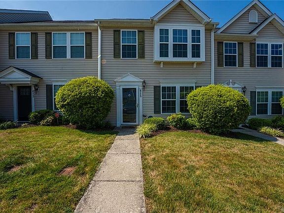 2nd image of 6113 Belgreen Ct N