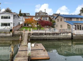 1919 E Day Island Blvd W, University Place, WA 98466