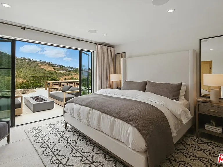 6326 Trancas Canyon Rd — Photo 24