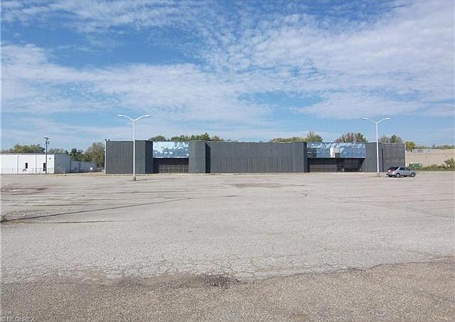 1st image of 2501 Garfield Ave
