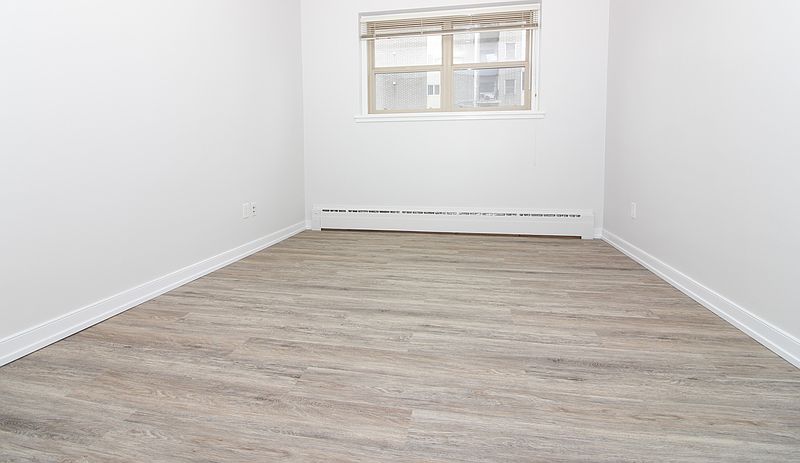Winnipeg Apartment for rent - 1 Bedroom — photo 12