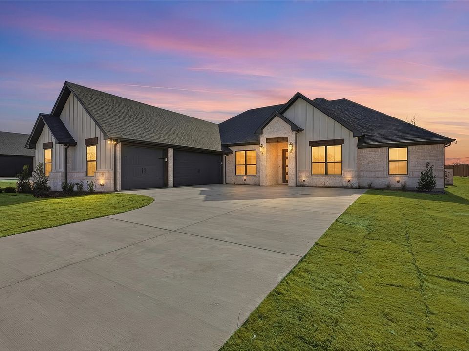 1st image of 2152 Middlewood Cir