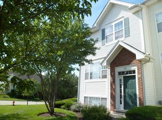 741 River Walk Dr, Wheeling, IL 60090