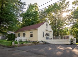 2044 Quaboag St, Three Rivers, MA 01080