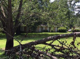 1060 Walter Smith Rd, Mobile, AL 36695