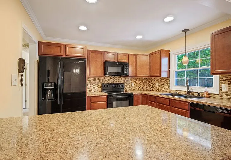948 Ficklen Rd — Photo 14