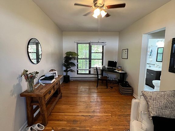 4th image of 724-728 W Roscoe St #2WA