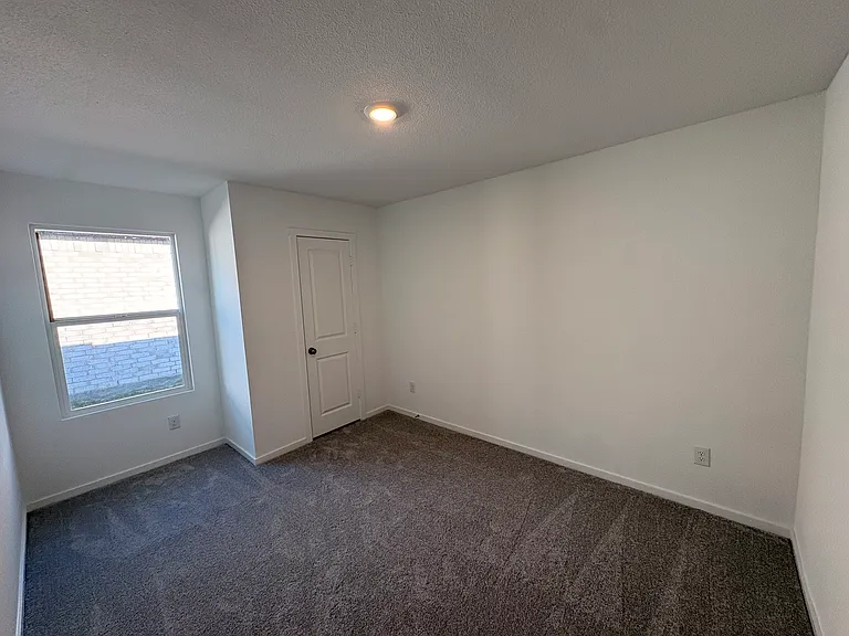 1636 Elliott Rd — Photo 16