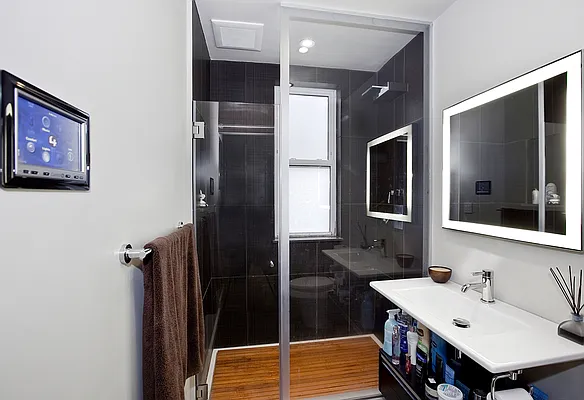 Rented by Corcoran | media 5