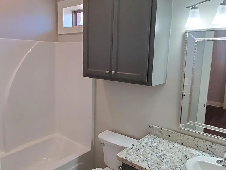 779 Dewey St — Photo 10