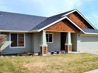 206 NW Antler Loop, Redmond, OR