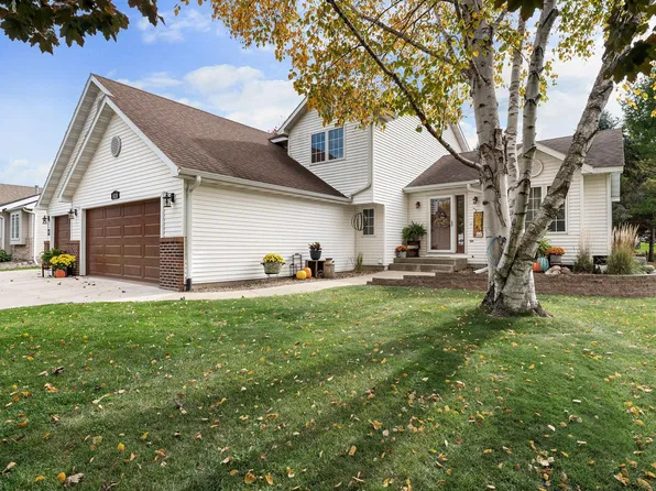 828 Lancer Dr NE, Owatonna, MN 55060