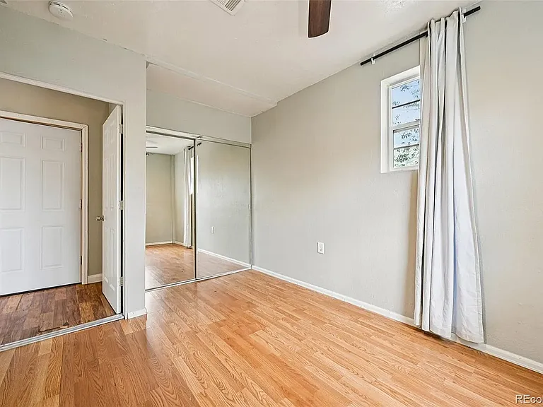 734 Perry St — Photo 6