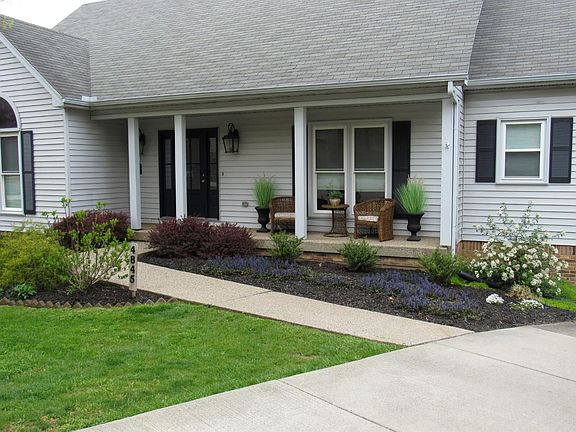 3rd image of 4845 Coral Creek Cir
