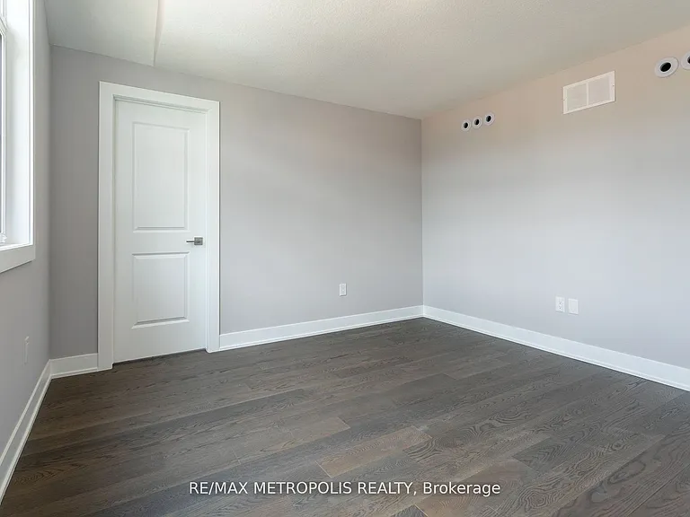 297 Whiting St #8 — Photo 24