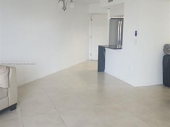 4th image of 8373 Lake Dr APT 401