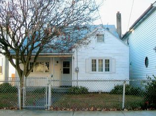 1042 Spruce St, Wilkes Barre, PA 18702