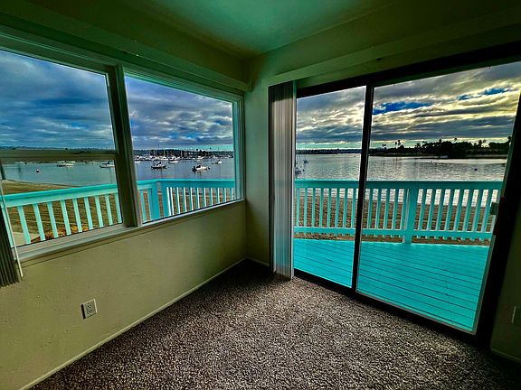 4th image of 3333 Bayside Walk APT 3