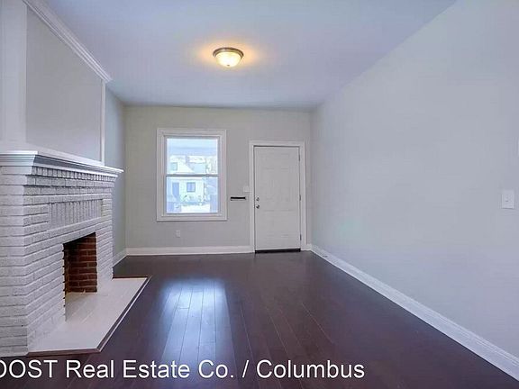 2nd image of 320 Clarendon Ave