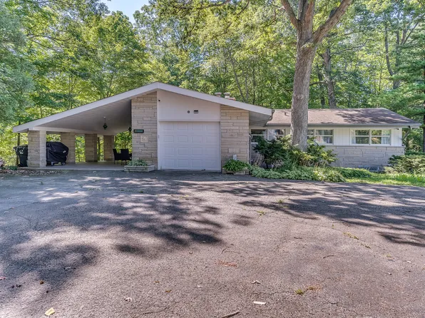 10269 W California Ave, Beach Park, IL 60099