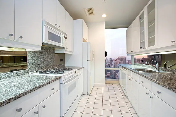 Rented by Tower Property Group | media 40