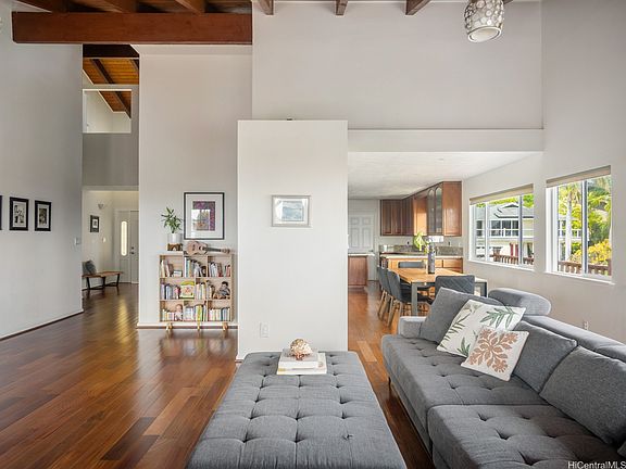 5th image of 1105 Kaluanui Rd