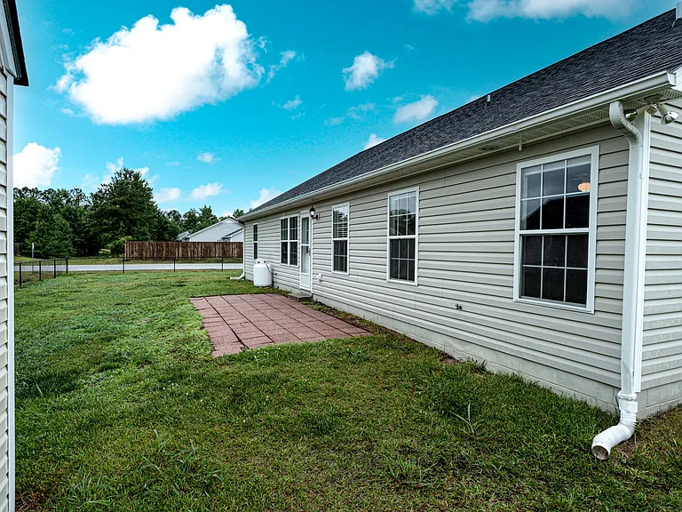 910 Gum Branch Ct — Photo 3