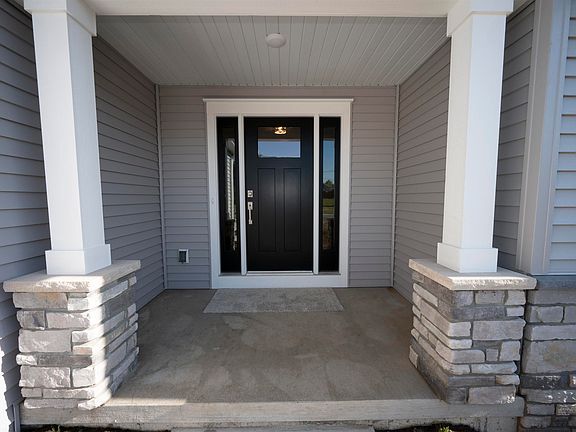 3rd image of 5115 Bankside Ct