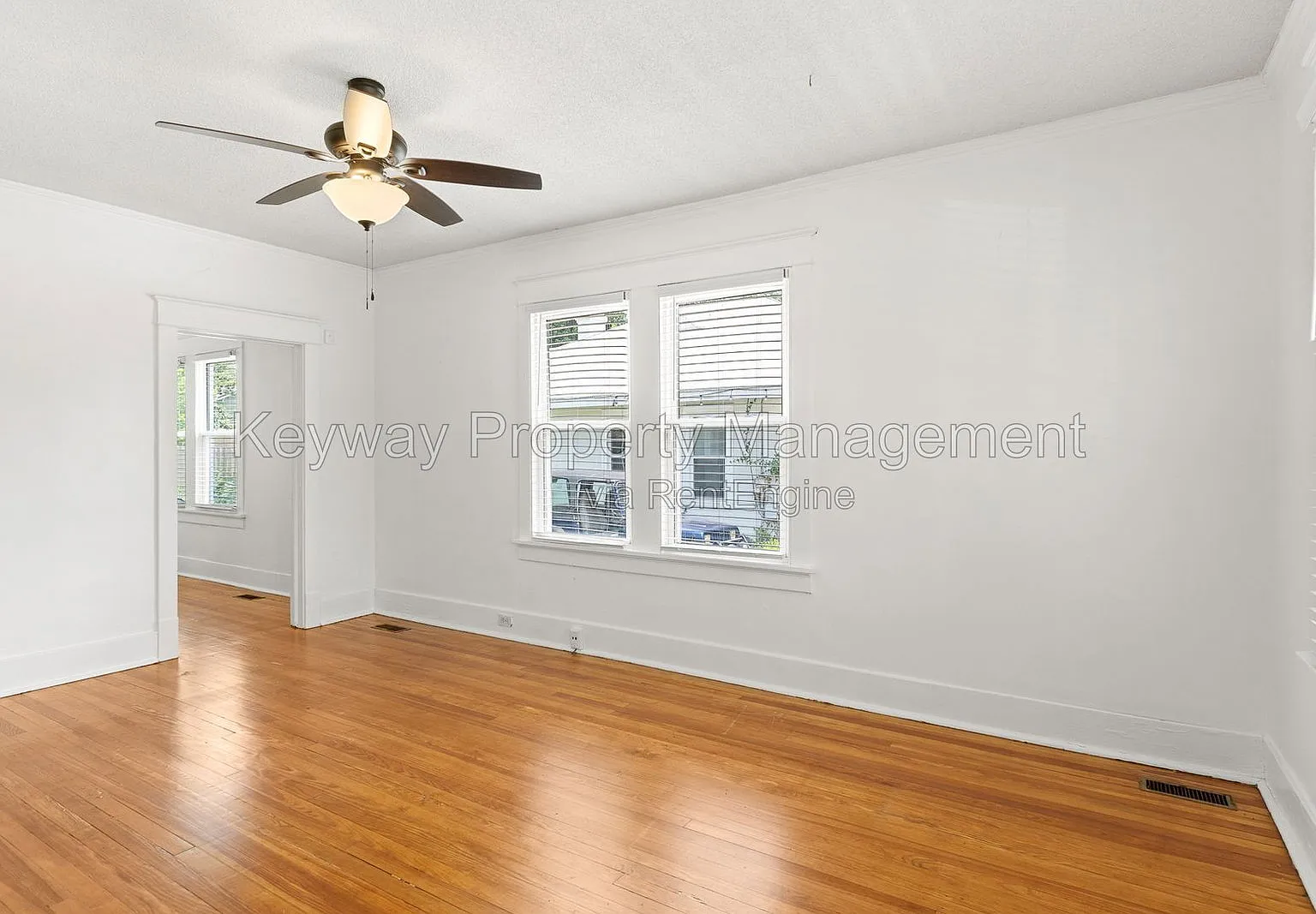 2 bed, 2.0 bath, 1204 sqft, $1,435 — Photo 4