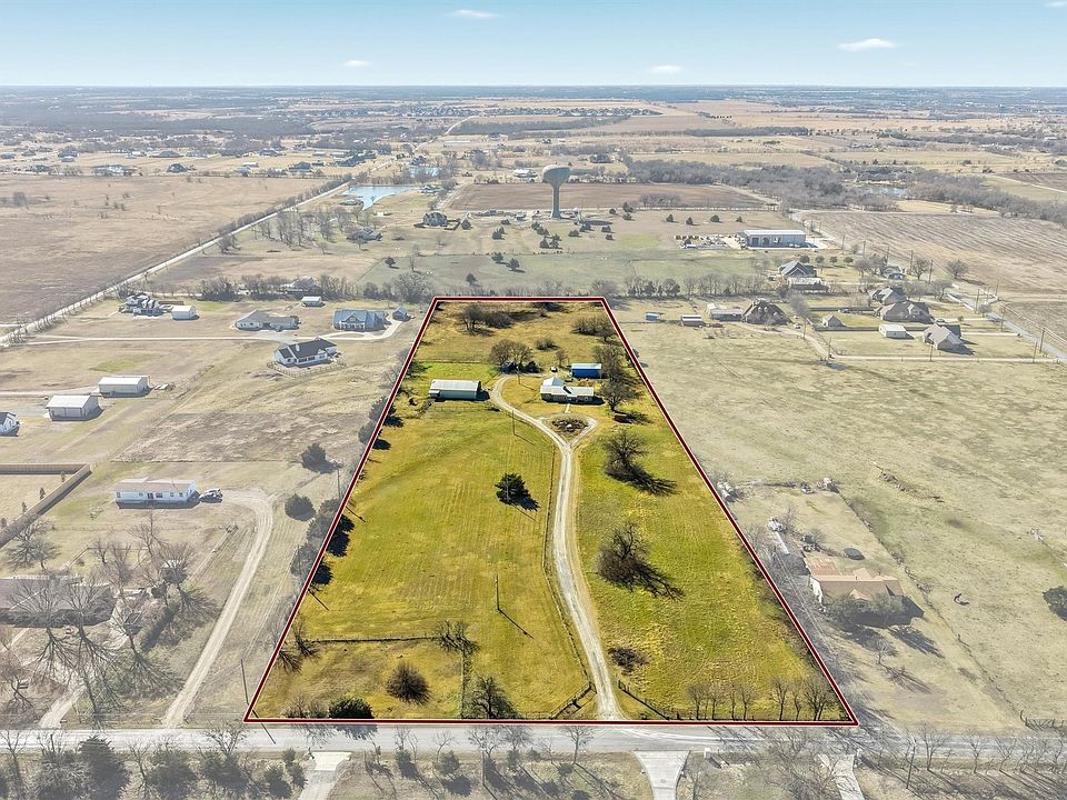 1st image of 1264 McConnell Rd