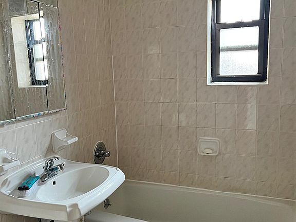 4th image of 44-21 Macnish Street #6D