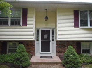 72 S Branford Rd, Wallingford, CT 06492