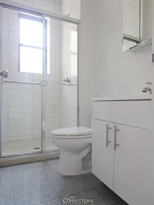 Rented by City Connections Realty | media 16