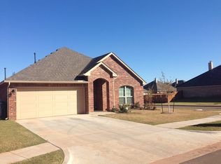 7337 NW 148th St, Oklahoma City, OK 73142