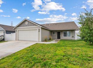 410 Costanza Ave, Umatilla, OR 97882