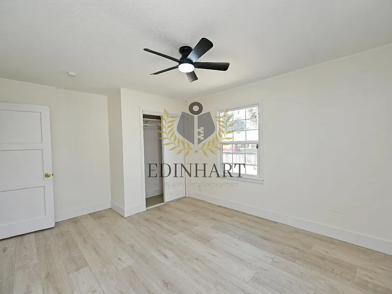 1584 N Carruth Ave #A — Photo 27