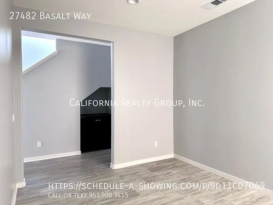 4 bed, 3.0 bath, 1982 sqft, $3,250 — Photo 4