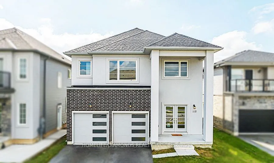 112 Bethune Ave