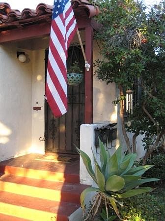 1st image of 3921 Arizona St
