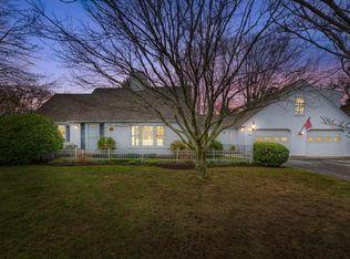 278 River View Ln, Centerville, MA 02632